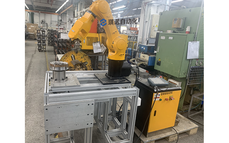 可靠又高效，這就是沖壓機(jī)械手的性能特點(diǎn)